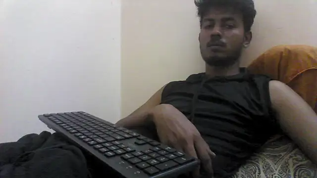 Snapshot of just_fucks chatting on 09/24/25, 08:23 just fucks online show from 09/24/25, 08:23