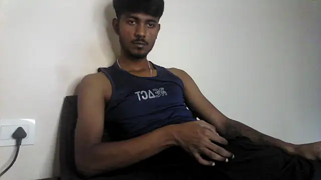 Snapshot of just_fucks chatting on 10/16/25, 10:05 just fucks online show from 10/16/25, 10:05