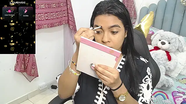 lakshmiraniii online show from 12/03/25, 11:30