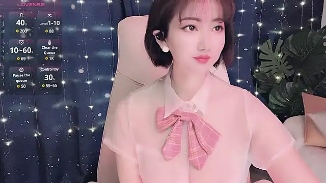 Mist lili online show from 12/27/24, 02:14