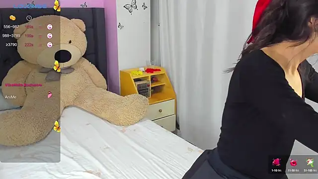 SophiaLiu online show from 02/01/25, 11:48