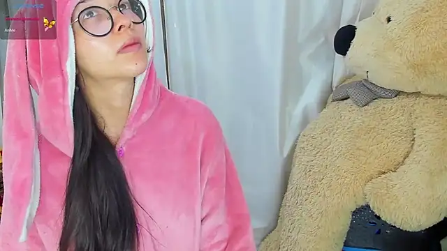 SophiaLiu online show from 02/12/25, 09:54