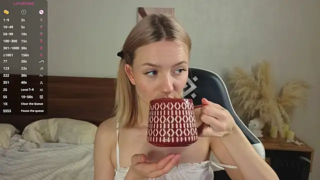 IdaValenti online show from 09/22/25, 01:07