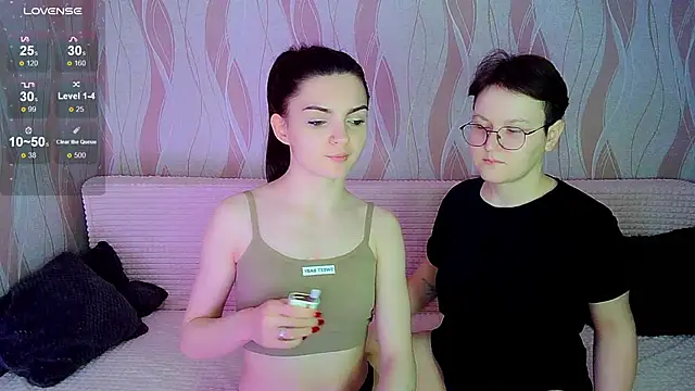 Snapshot of _crazy_baby_ chatting on 11/14/25, 07:12 crazy baby online show from 11/14/25, 07:12