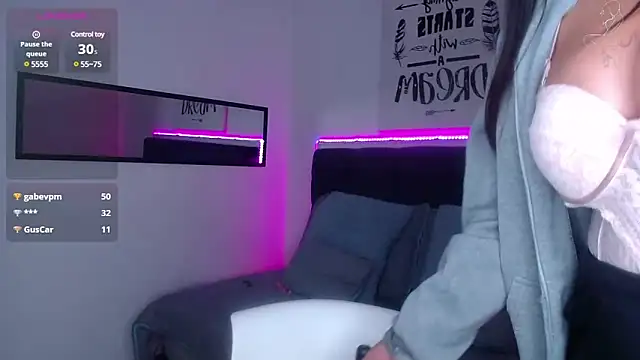 Snapshot of Cataleya_hxc chatting on 02/19/25, 06:32 Cataleya hxc online show from 02/19/25, 06:32