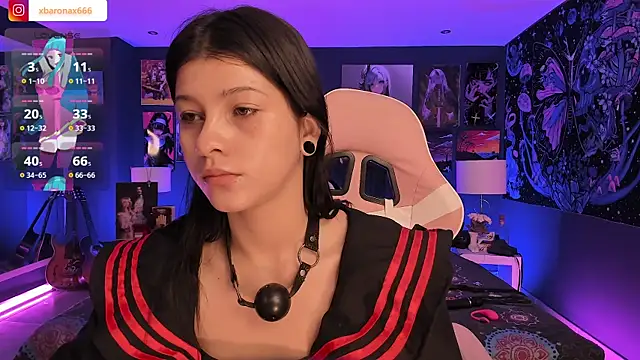 LanaKyutt online show from 10/11/25, 01:31