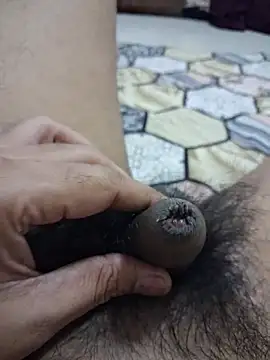 dirtybearr online show from 12/05/25, 04:25