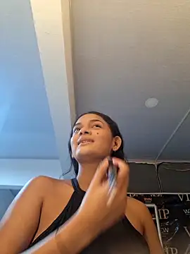  frida1 online show from 09/25/25, 12:42