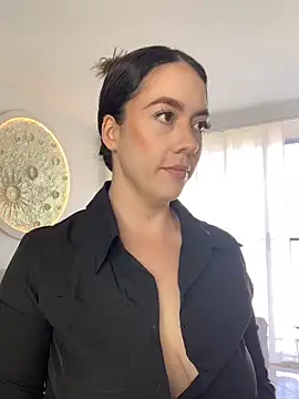 ImAlicee online show from 09/25/25, 08:45