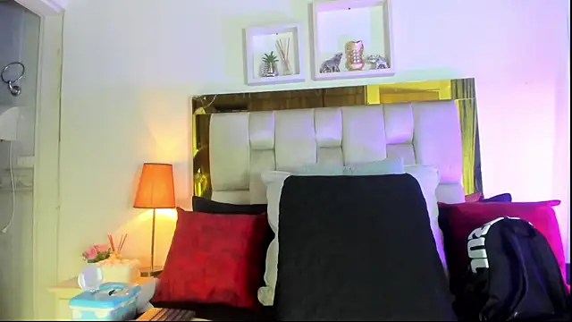 emmy r online show from 09/27/25, 11:59