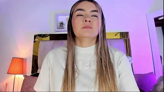 emmy r online show from 10/09/25, 12:03