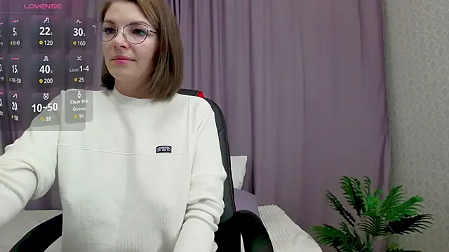 Camelia Lillie online show from 01/08/25, 02:35