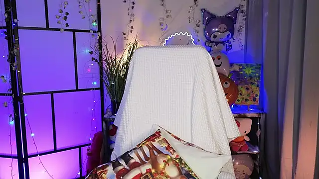 Snapshot of ImBonBon chatting on 10/03/25, 10:51 ImBonBon online show from 10/03/25, 10:51