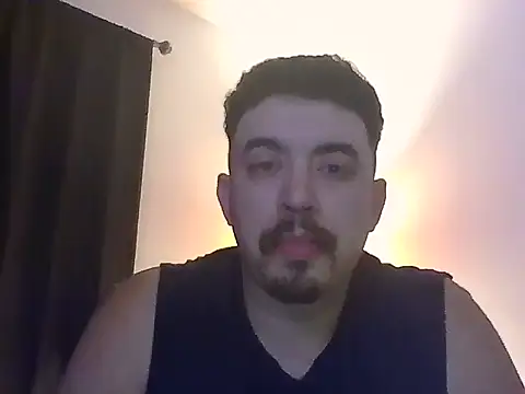 Snapshot of JamesCameron08 chatting on 09/18/25, 06:04 JamesCameron08 online show from 09/18/25, 06:04