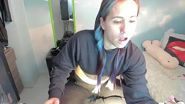 Snapshot of Nata_bernett chatting on 10/03/25, 11:24 Nata bernett online show from 10/03/25, 11:24