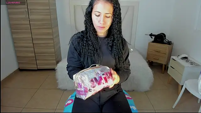 Snapshot of Nata_bernett chatting on 04/11/26, 03:49 Nata bernett online show from 04/11/26, 03:49