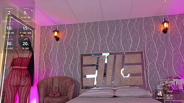 madison fox1 online show from 09/13/25, 12:27