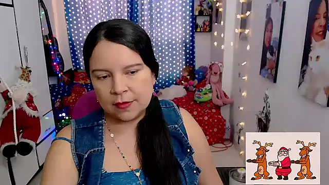 claryssa  online show from 12/21/24, 08:10