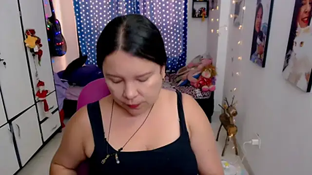claryssa  online show from 02/04/26, 08:58