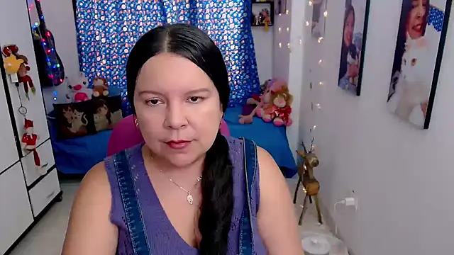 claryssa  online show from 02/28/26, 06:53