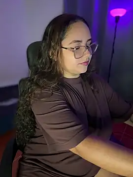 CurlyGirl 1 online show from 05/23/26, 11:42