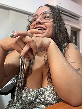 CurlyGirl 1 online show from 08/03/26, 12:42