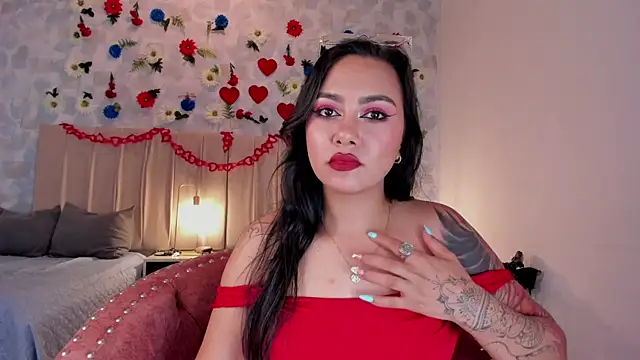 samara smithh online show from 02/22/25, 05:46