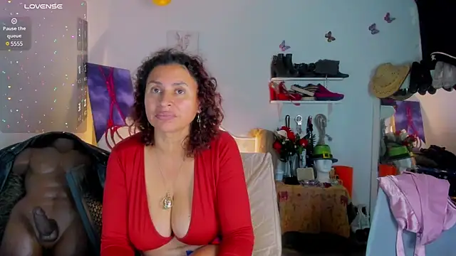 SheraHadee online show from 02/17/25, 02:53