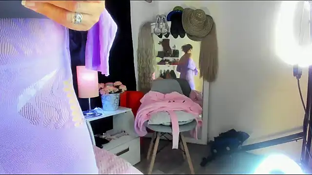 SheraHadee online show from 02/28/25, 03:15