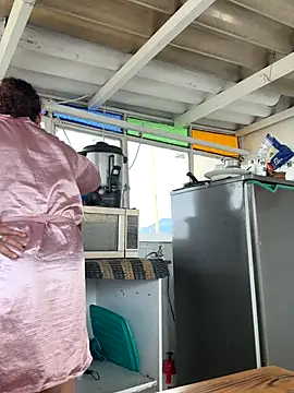 SheraHadee online show from 10/13/25, 08:20