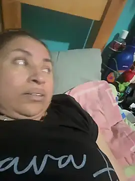 SheraHadee online show from 11/12/25, 12:11