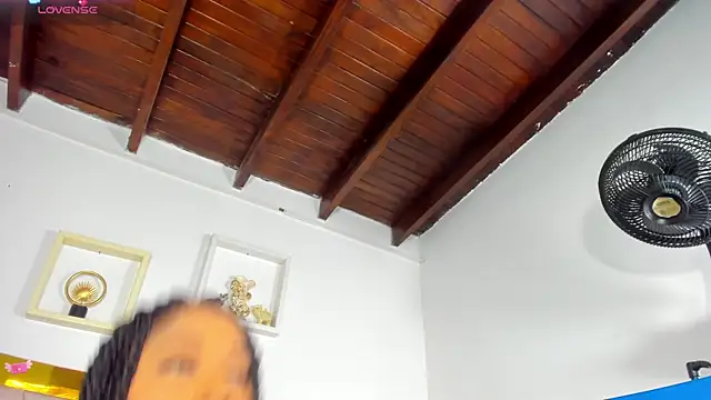 Snapshot of angel_dthroatt chatting on 12/28/24, 12:03 angel dthroatt online show from 12/28/24, 12:03