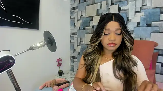 angel dthroatt online show from 07/04/26, 12:11