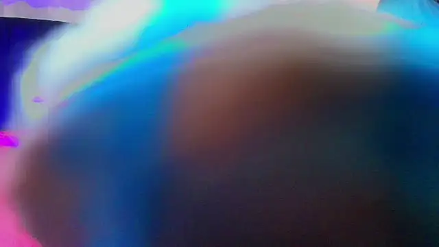 Snapshot of Rouse_bell chatting on 06/10/26, 01:39 Rouse bell online show from 06/10/26, 01:39