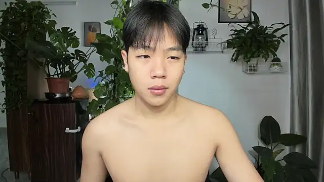 Oliver Nl online show from 11/25/25, 04:34