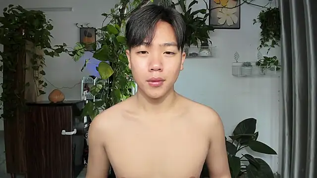 Oliver Nl online show from 12/18/25, 04:18