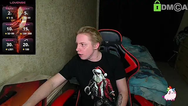 Snapshot of Alexis_Gordon chatting on 10/29/25, 05:36 Alexis Gordon online show from 10/29/25, 05:36