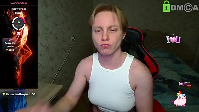 Snapshot of Alexis_Gordon chatting on 11/21/25, 10:08 Alexis Gordon online show from 11/21/25, 10:08