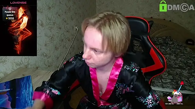 Snapshot of Alexis_Gordon chatting on 11/28/25, 01:47 Alexis Gordon online show from 11/28/25, 01:47