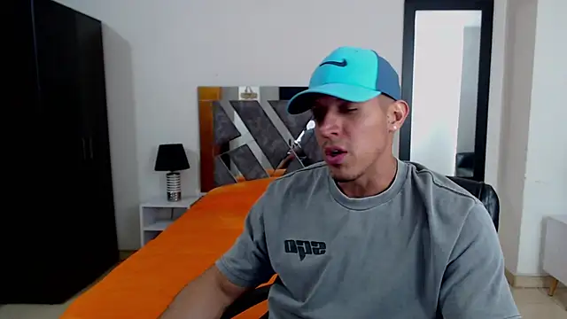 Frank heaven01 online show from 12/05/24, 01:36