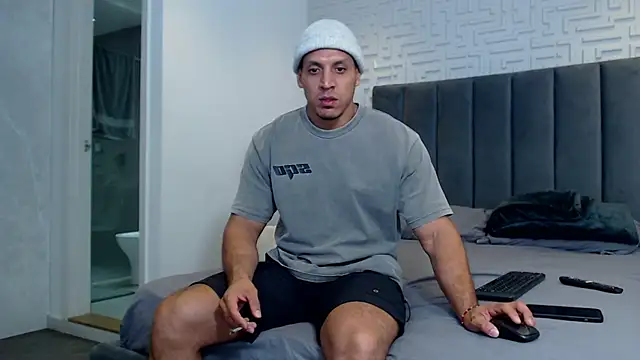 Frank heaven01 online show from 02/23/25, 02:51