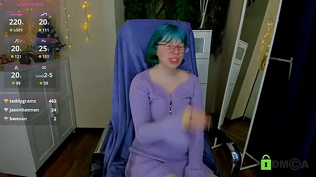 Snapshot of Melissa_Wells chatting on 12/27/24, 02:47 Melissa Wells online show from 12/27/24, 02:47