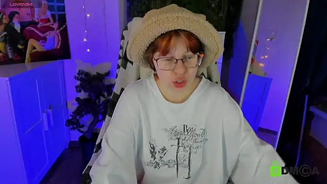 Snapshot of Melissa_Wells chatting on 11/27/25, 08:44 Melissa Wells online show from 11/27/25, 08:44