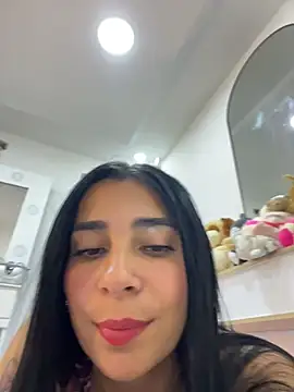 Meganmilk1 online show from 07/04/26, 05:19