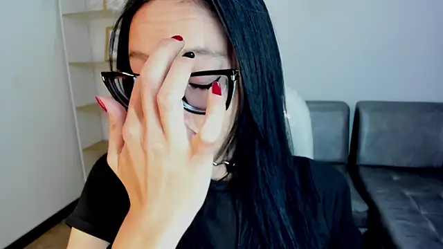 Snapshot of Katty_mouth chatting on 10/14/25, 08:31 Katty mouth online show from 10/14/25, 08:31