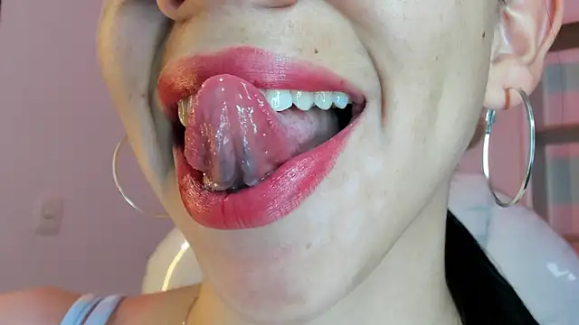Katty mouth online show from 06/11/26, 06:06