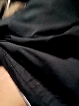 Snapshot of Lucaslonny09 chatting on 11/28/25, 09:56 Lucaslonny09 online show from 11/28/25, 09:56