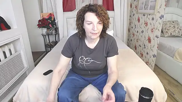 AmiHotGranny online show from 07/24/26, 01:09
