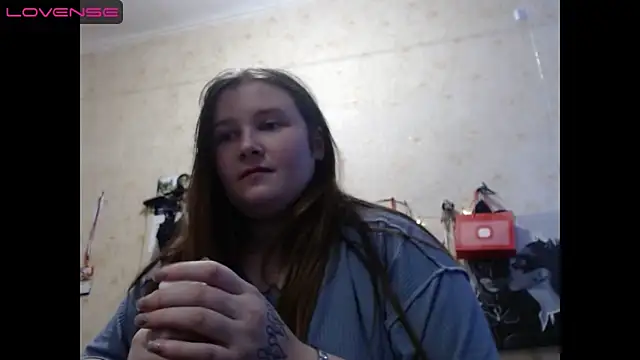 Light Luna online show from 12/25/24, 10:28