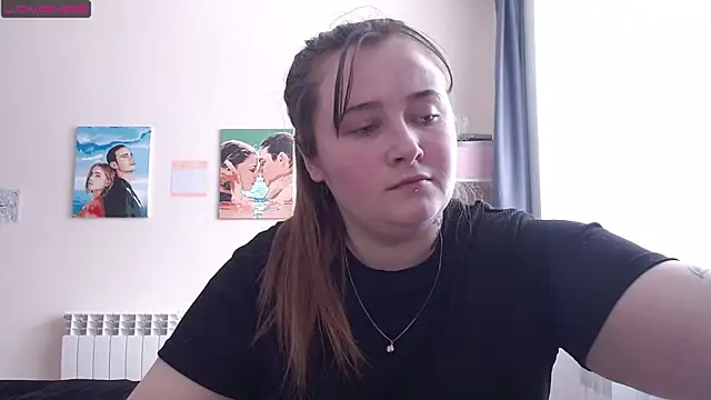 Light Luna online show from 03/23/25, 06:37